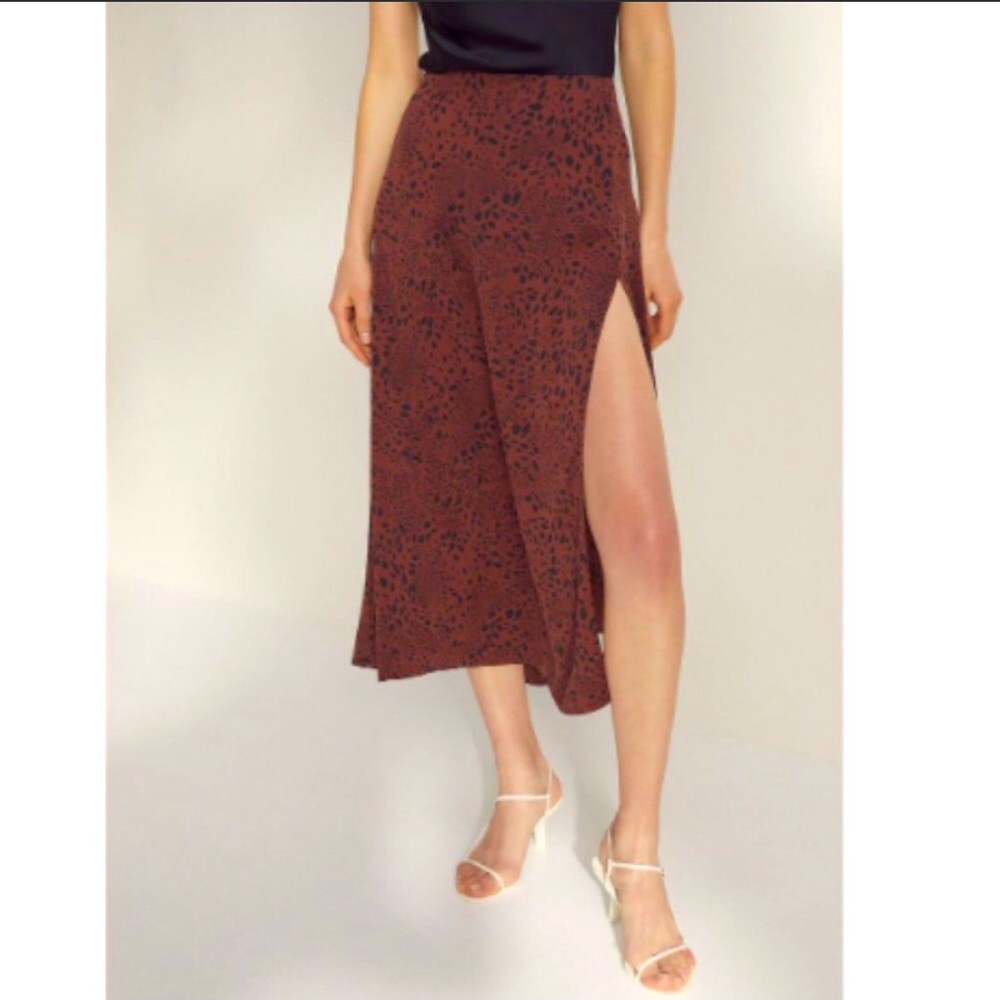 Aritzia Silk Wilfred Slit MIdi Skirt